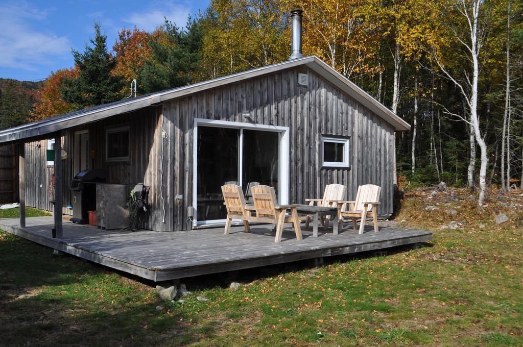 The Sleeping Moose Cottage Birch Plain Eksteriør billede